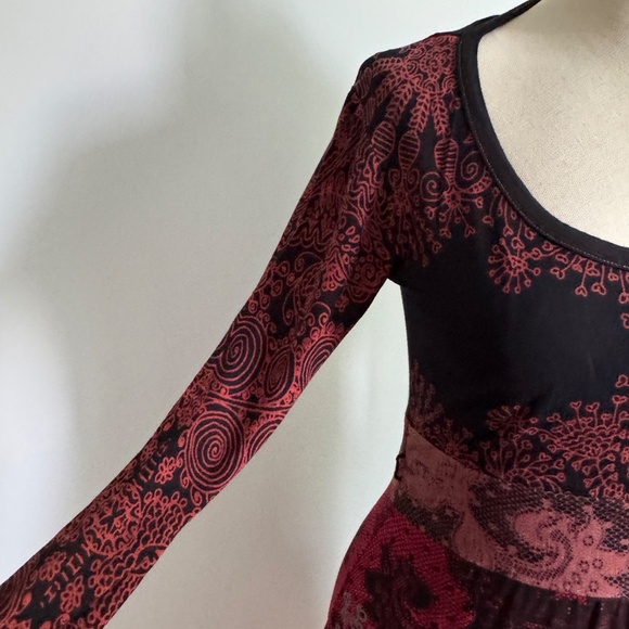 Desigual - Black And Red Long Sleeve Dress - Picture 5 of 14